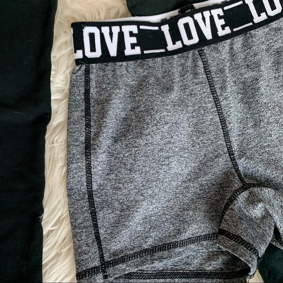 GIRL 2 PIECE OF BOTTOMS SIZE 6-6X - Picture 5 of 8